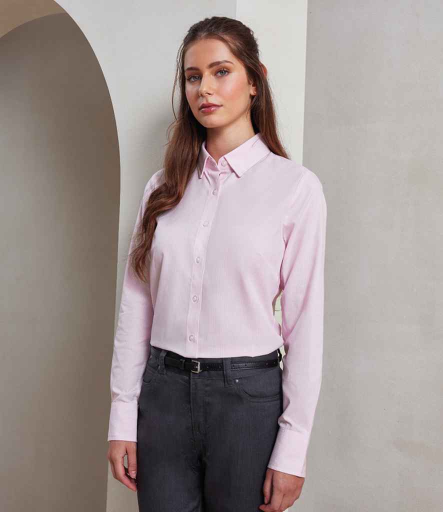 PR338 White/Pink Model