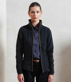 PR824 Black/Brown Model