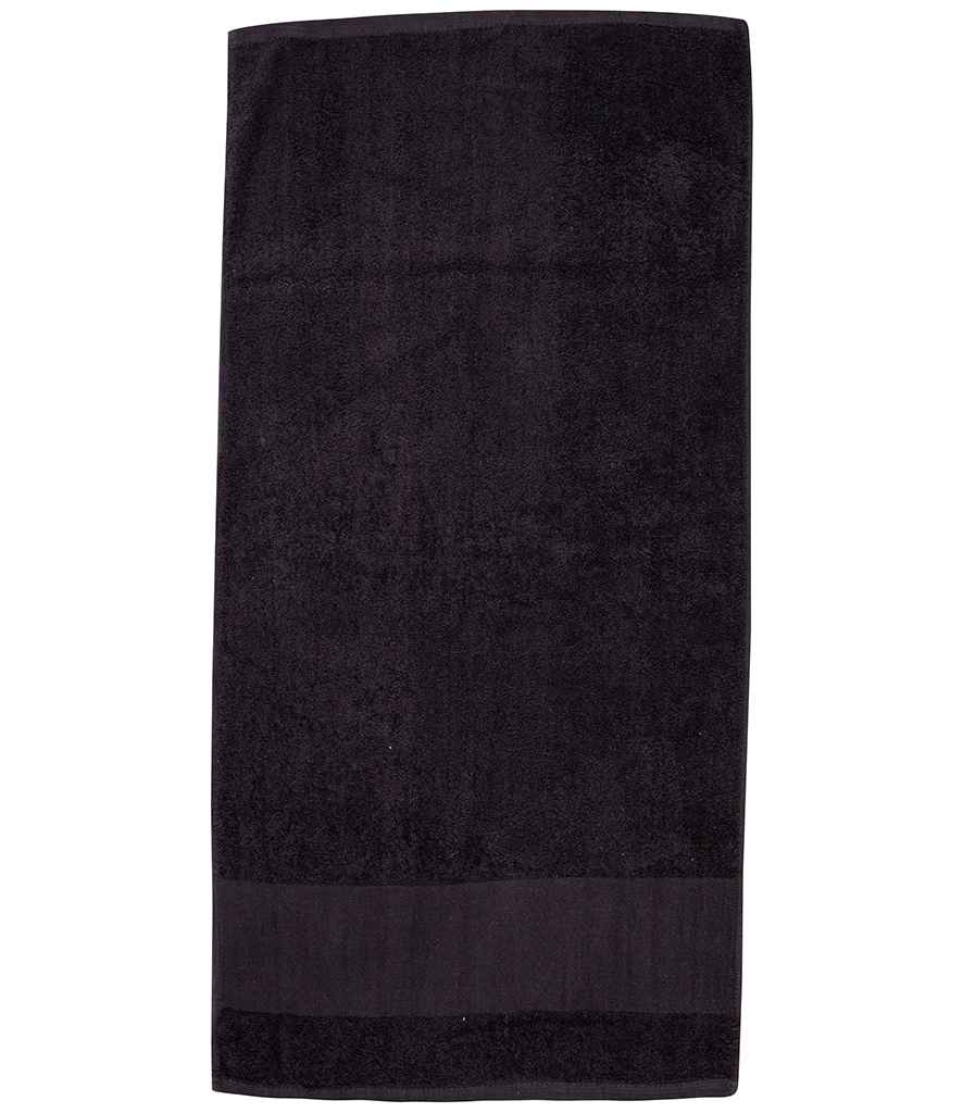 Towel City Print. Border Bath Towel